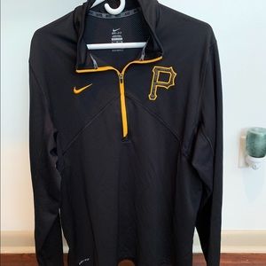 Nike Pittsburgh Pirates MEN’S half-zip Pullover